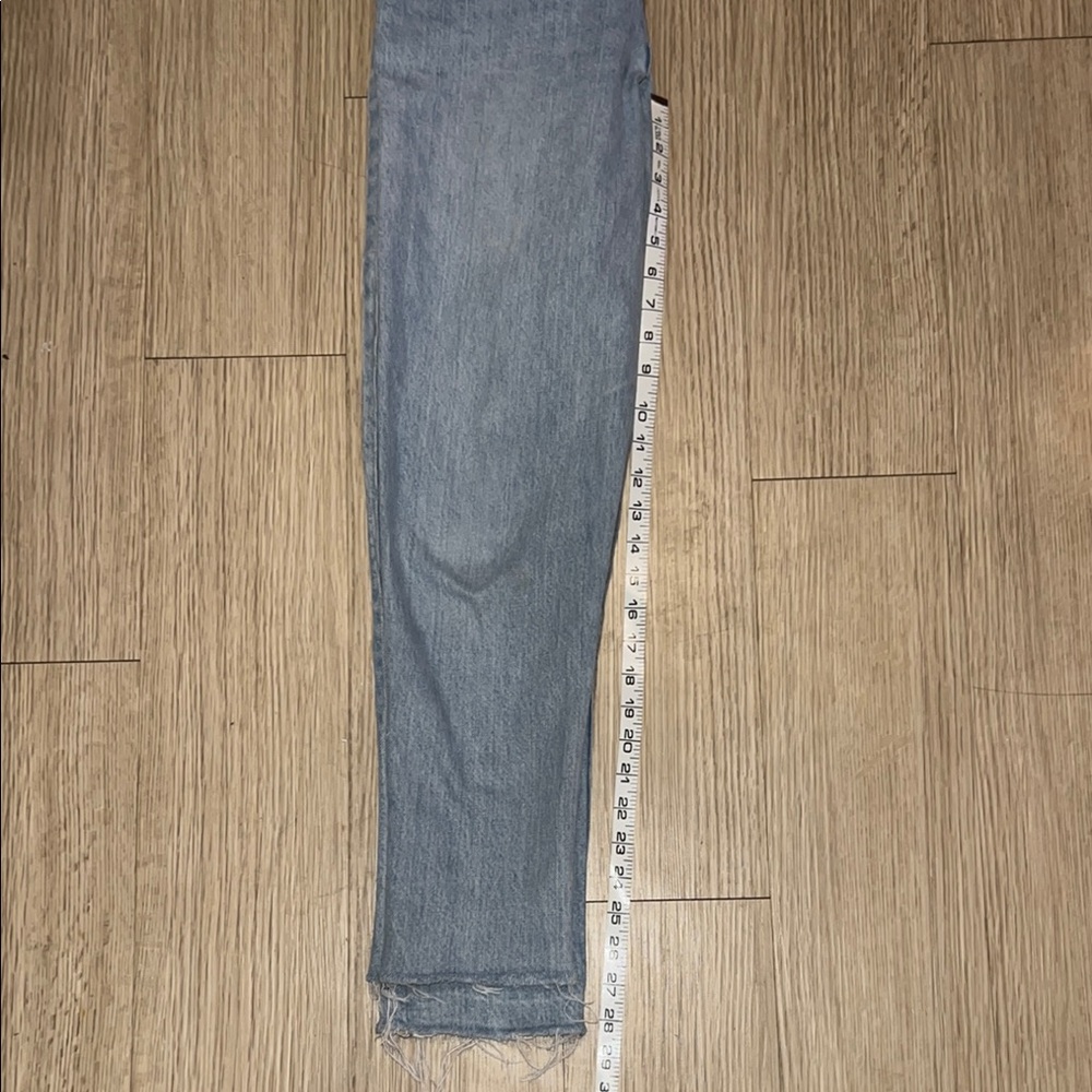Y2K Guess Vintage Size 29 Classic Blue Denim Jeans - Picture 7 of 10